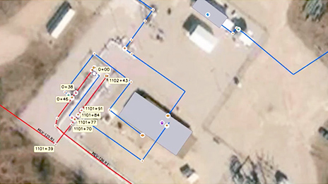 Map showing two sets of intersecting line features in red and blue with intersection points depicted with circular symbols