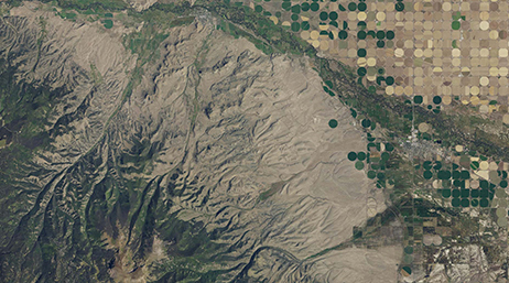 A map with one-by-one-degree cells of 1:50,000-scale geographic data